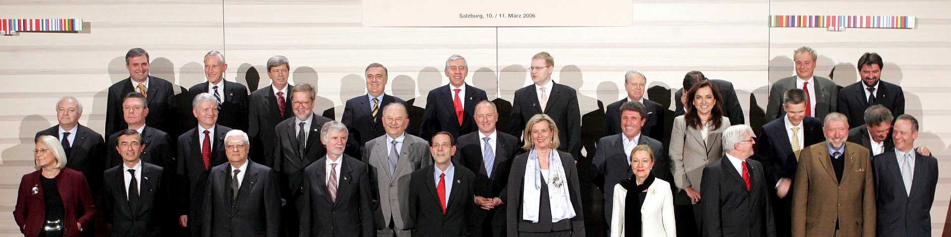 У Салцбургу, међу европским дипломатама, у суботу 11. марта 2006: На вест о смрти Слободана Милошевића
