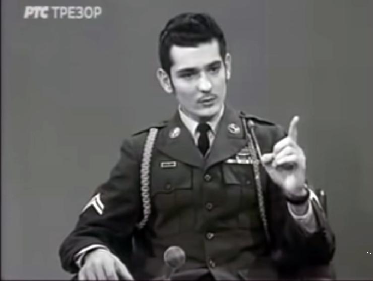 Тихомир Момировић у америчкој униформи на ТВ Београд 1967. године