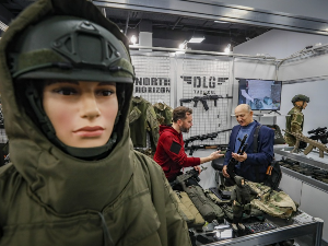 Стање руске економије након двадесет месеци рата у Украјини: Војни кејнзијанизам и припреме за дуго ратовање