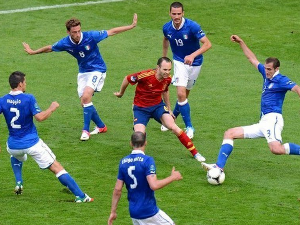 Корени италијанске фудбалске филозофије закључавања гола: Од ратничке игре до страшног катенача