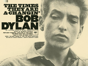 Боб Дилан, заувек млад, намргођен и сам: Како не бити пион у њиховој игри