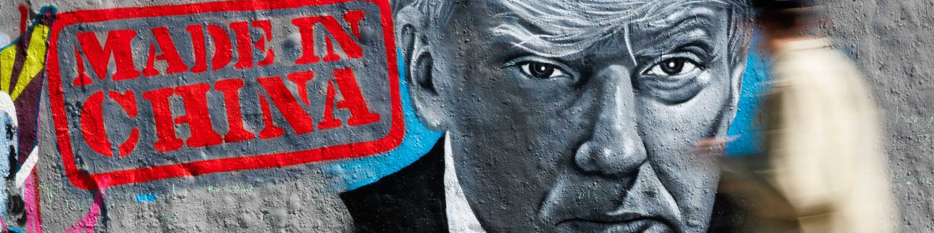 Без (правих) речи: Како мејнстрим економија не успева да објасни унутрашњу неједнакост и царинске ратове у којима обе стране губе