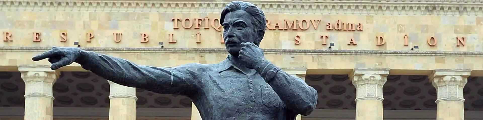 Тофик Бахрамов, једини фудбалски судија који има споменик:  Како су Енглези први и последњи пут постали светски прваци