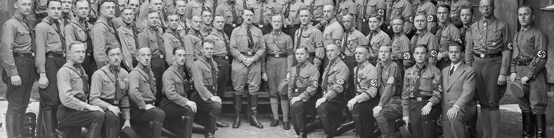 Критичка теорија нацистичког друштва: Франкфуртска школа у служби америчке и совјетске шпијунаже