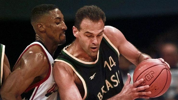 Одлазак Оскара Шмита, најбољег стрелца светске кошарке: Рука која је дала 49.737 кошева