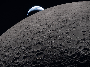 Поглед на тамну страну Месеца: Досадашњи домети и будући изгледи свемирске мисије „Артемис“