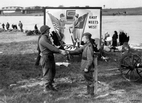 На Елби 25. априла 1945.