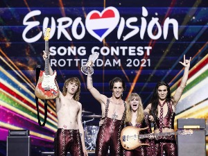 Евровизијски треш поп рок панк икс фактор: Тајна групе Манескин